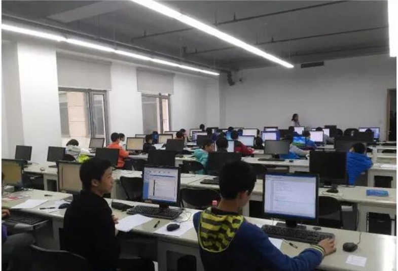 https://test-store-2024-6-13.oss-cn-beijing.aliyuncs.com/ryp-article-img/0BL-3eaMpQlWm6MQ2fCIA.png